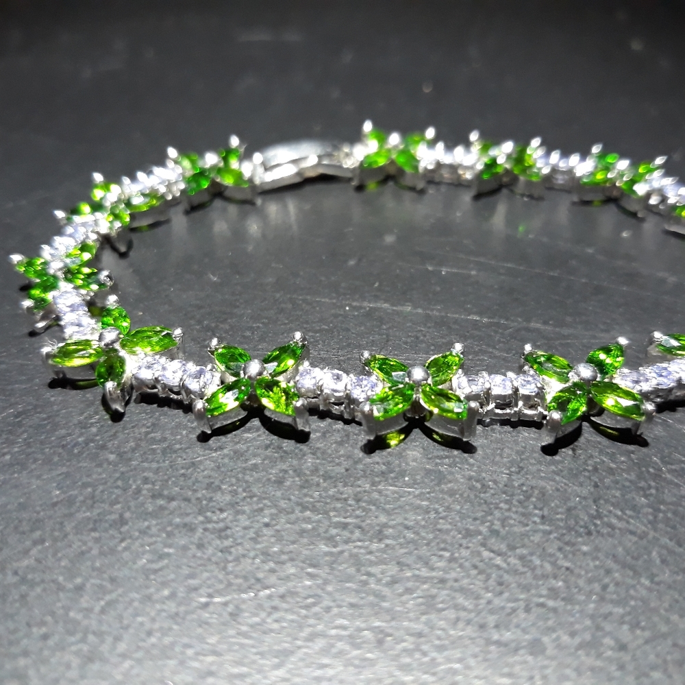 Natural Gemstone Bracelet sz 8.5